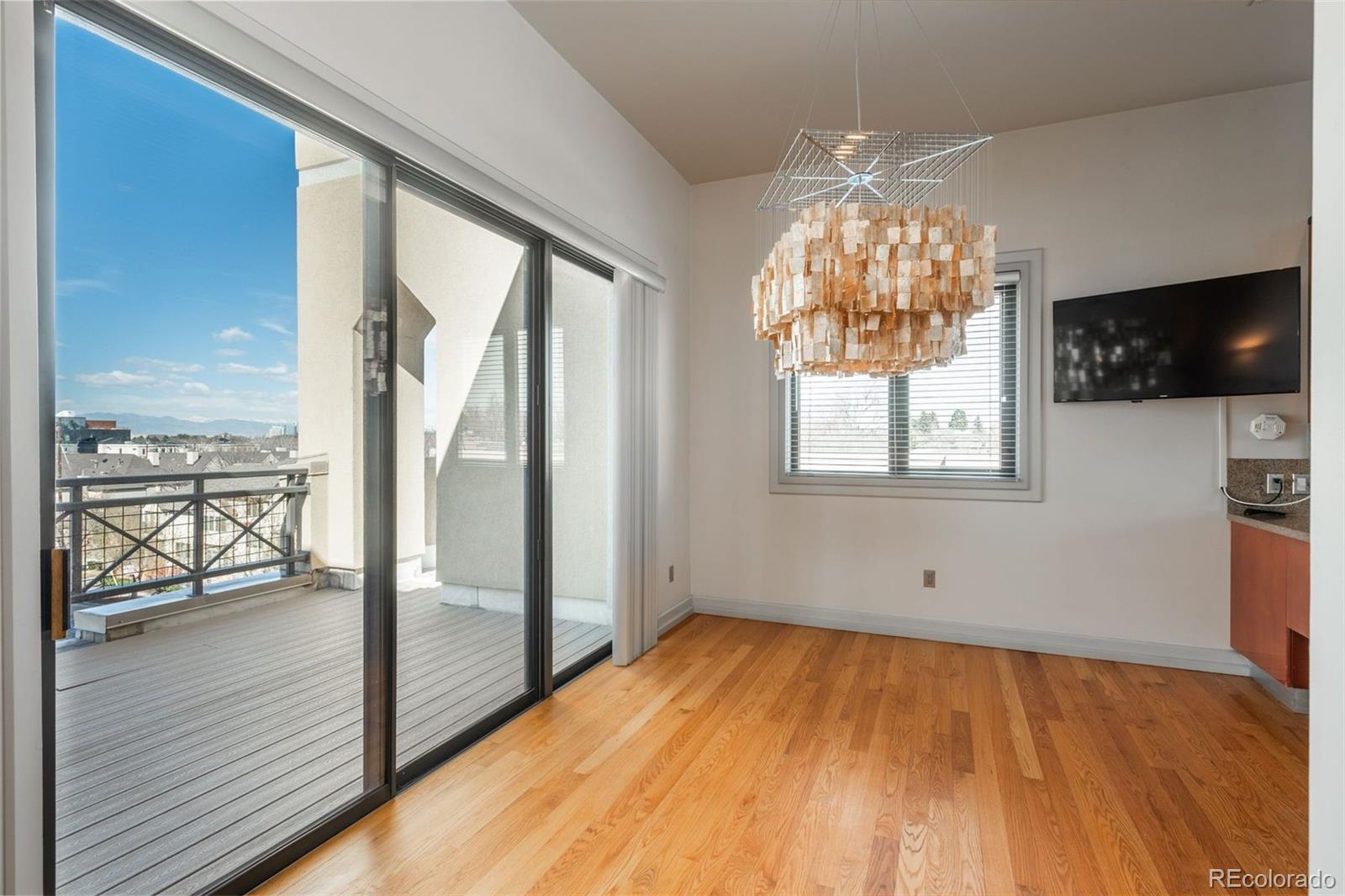 180 N Cook Street Unit: 509