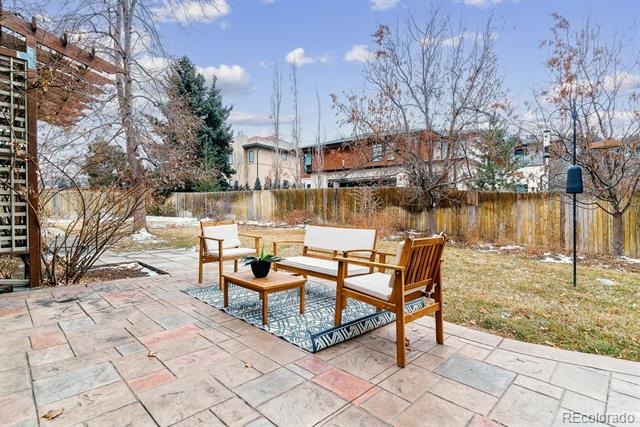 215 Locust Lane
