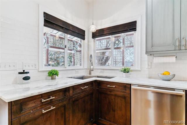 215 Locust Lane