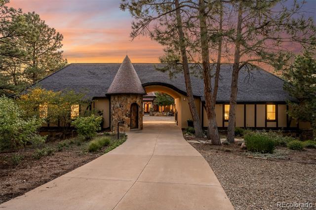 1 Elk Pointe Lane