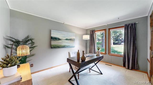 5770 Oak Creek Lane