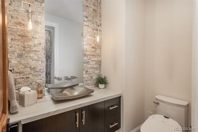 1324 White Fir Terrace