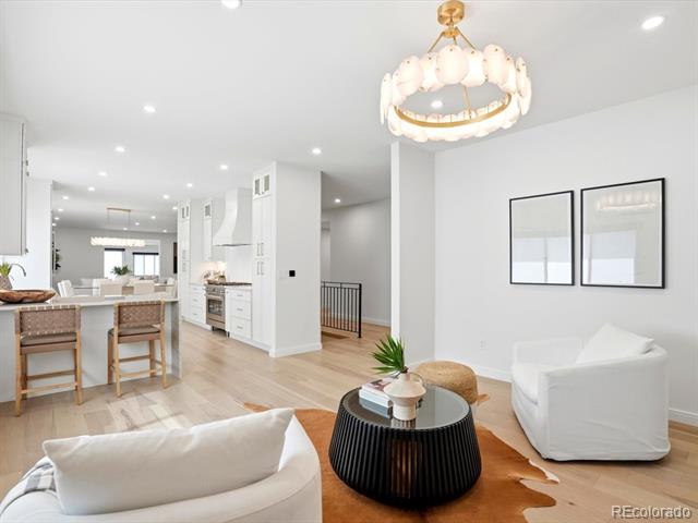 2800 S University Boulevard Unit: 174