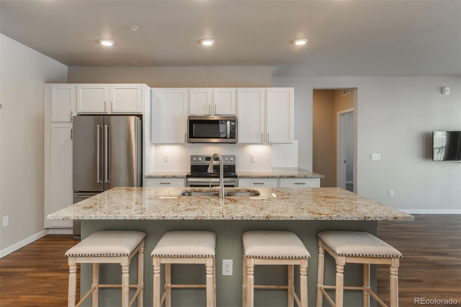 460 E Fremont Place Unit: 309