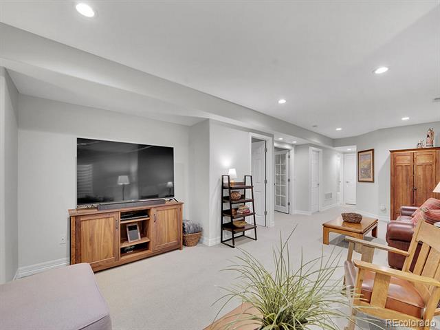 7628 Pineridge Terrace