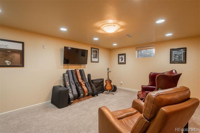 7169 S Grape Lane