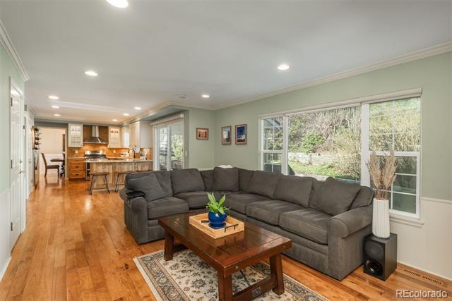 7169 S Grape Lane