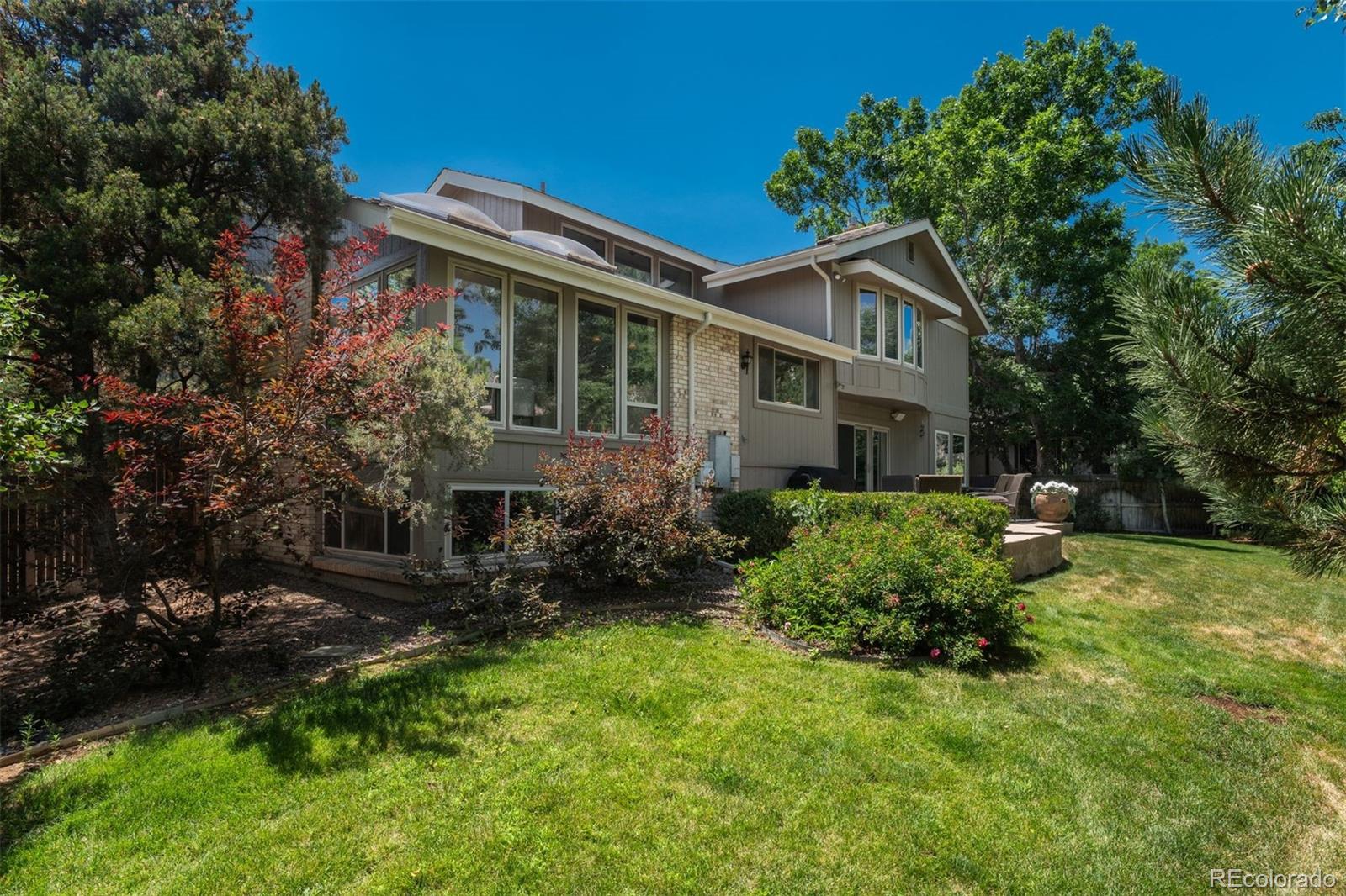 5373 E Links Circle