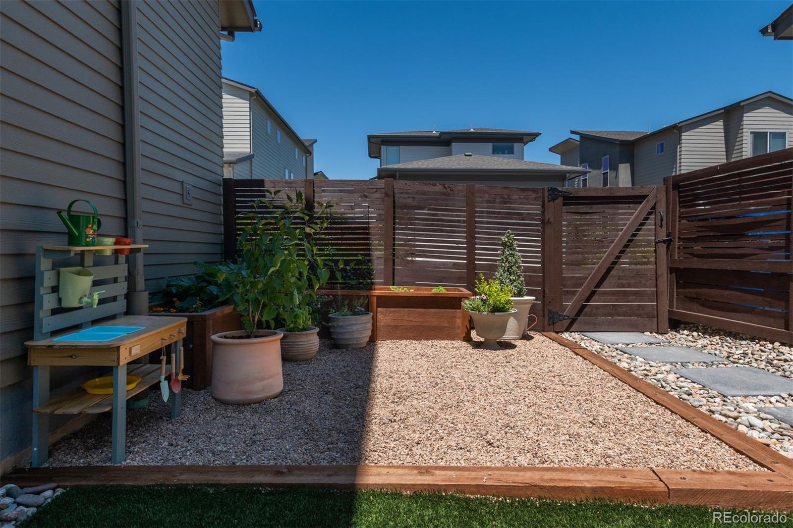 9633 Taylor River Circle