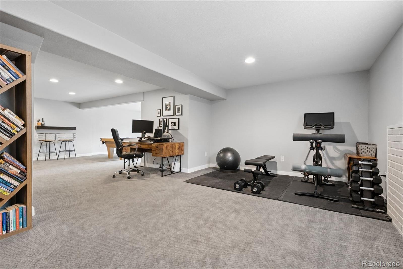 5580 S Lansing Way