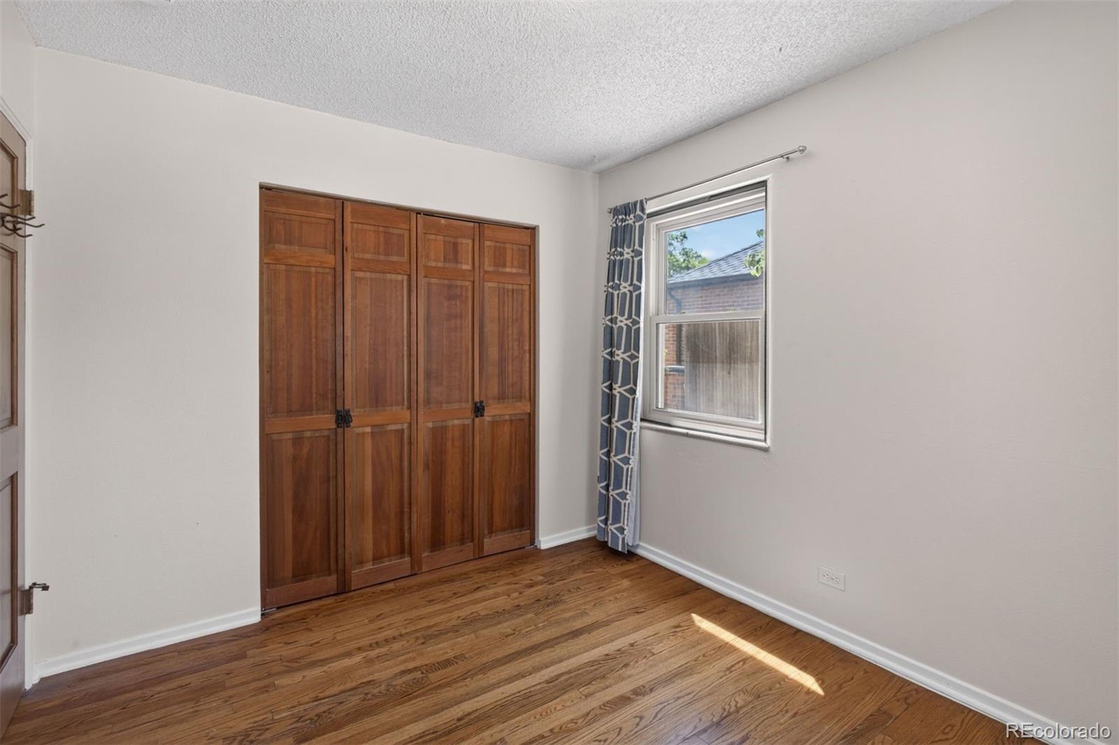 1219 Jasmine Street