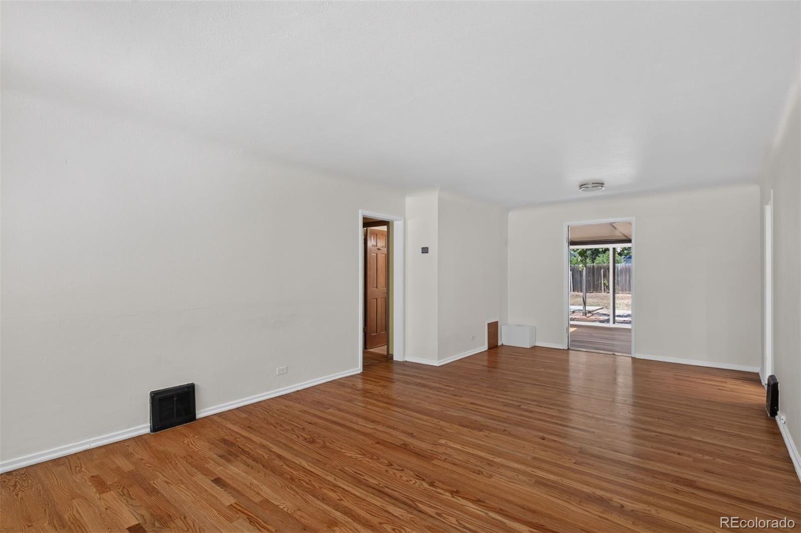 1219 Jasmine Street