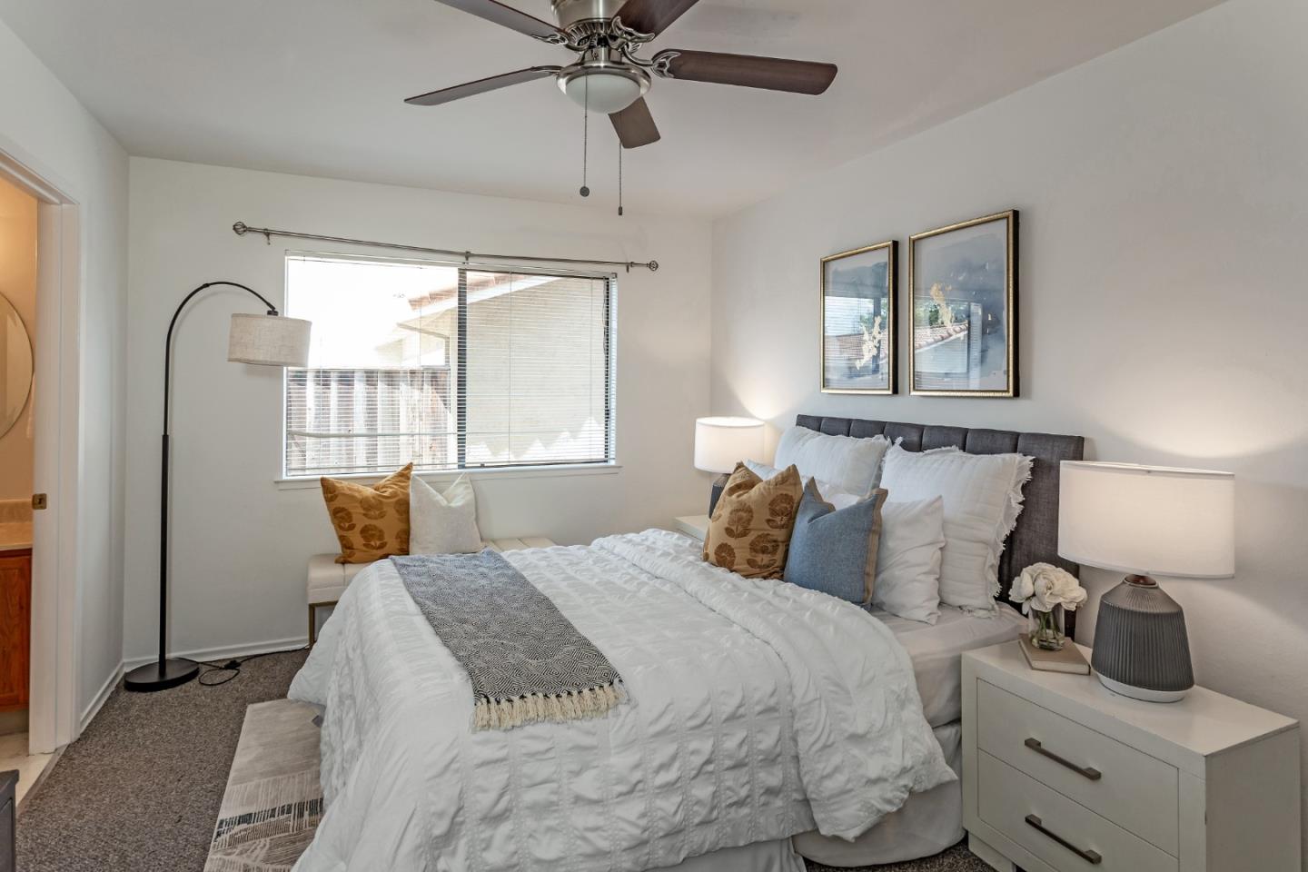 507 & 509 W Rincon AVE