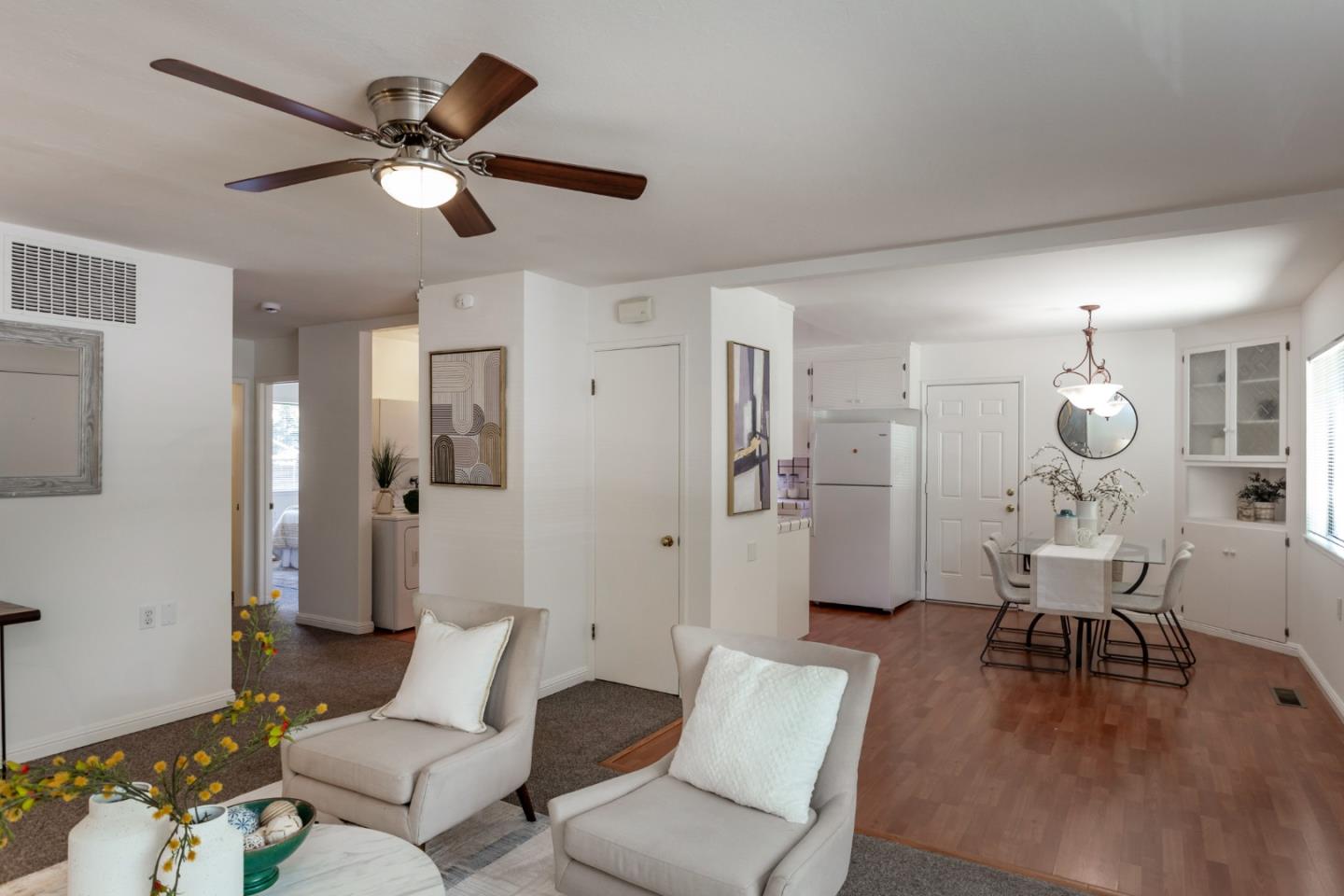 507 & 509 W Rincon AVE