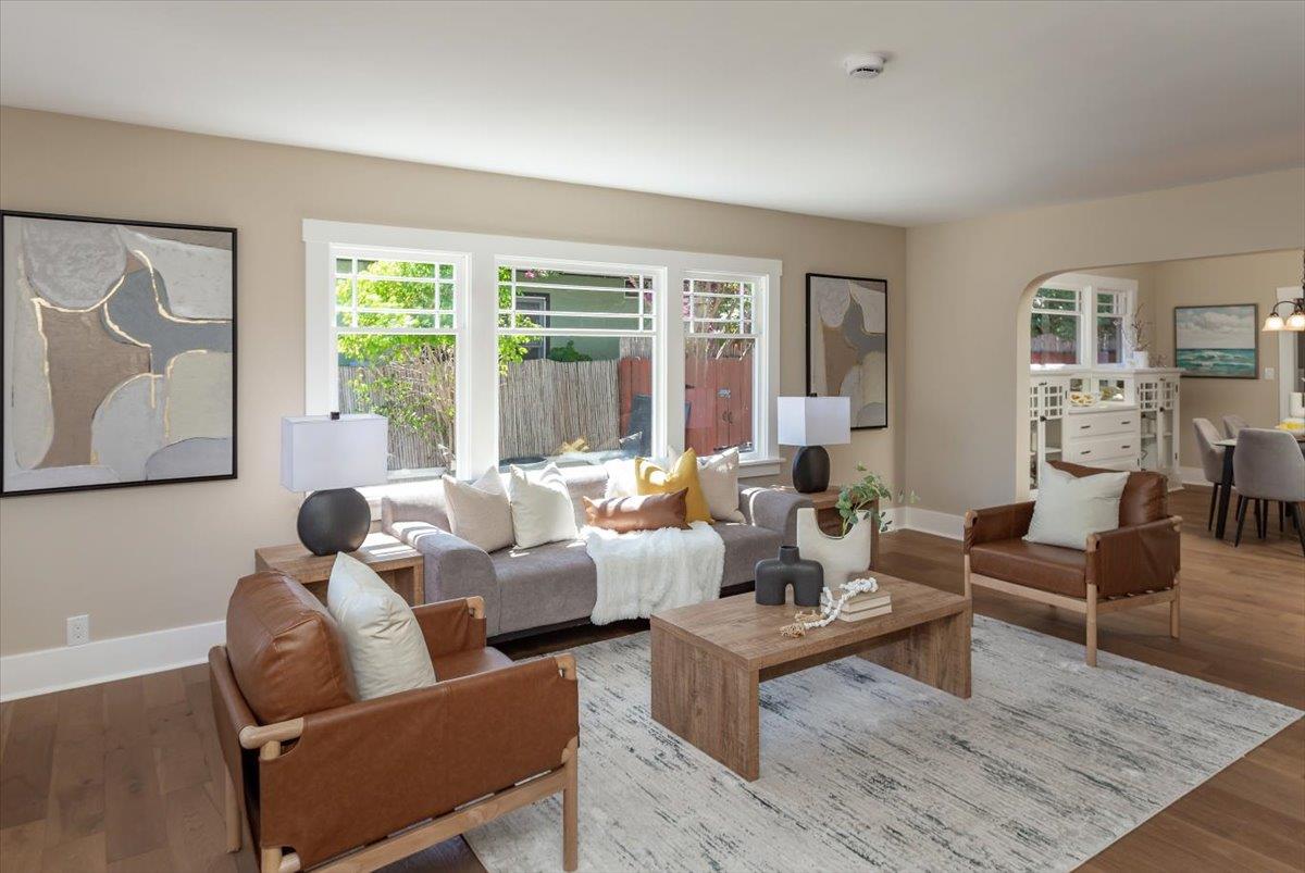 384 E Washington AVE