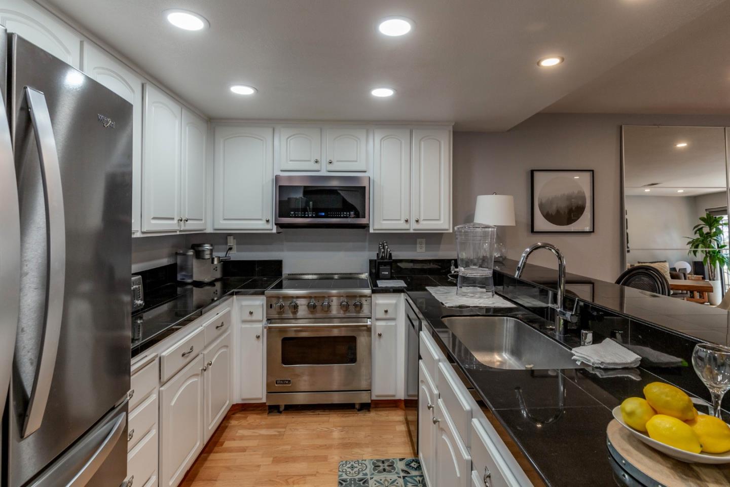 1374 Keenan WAY