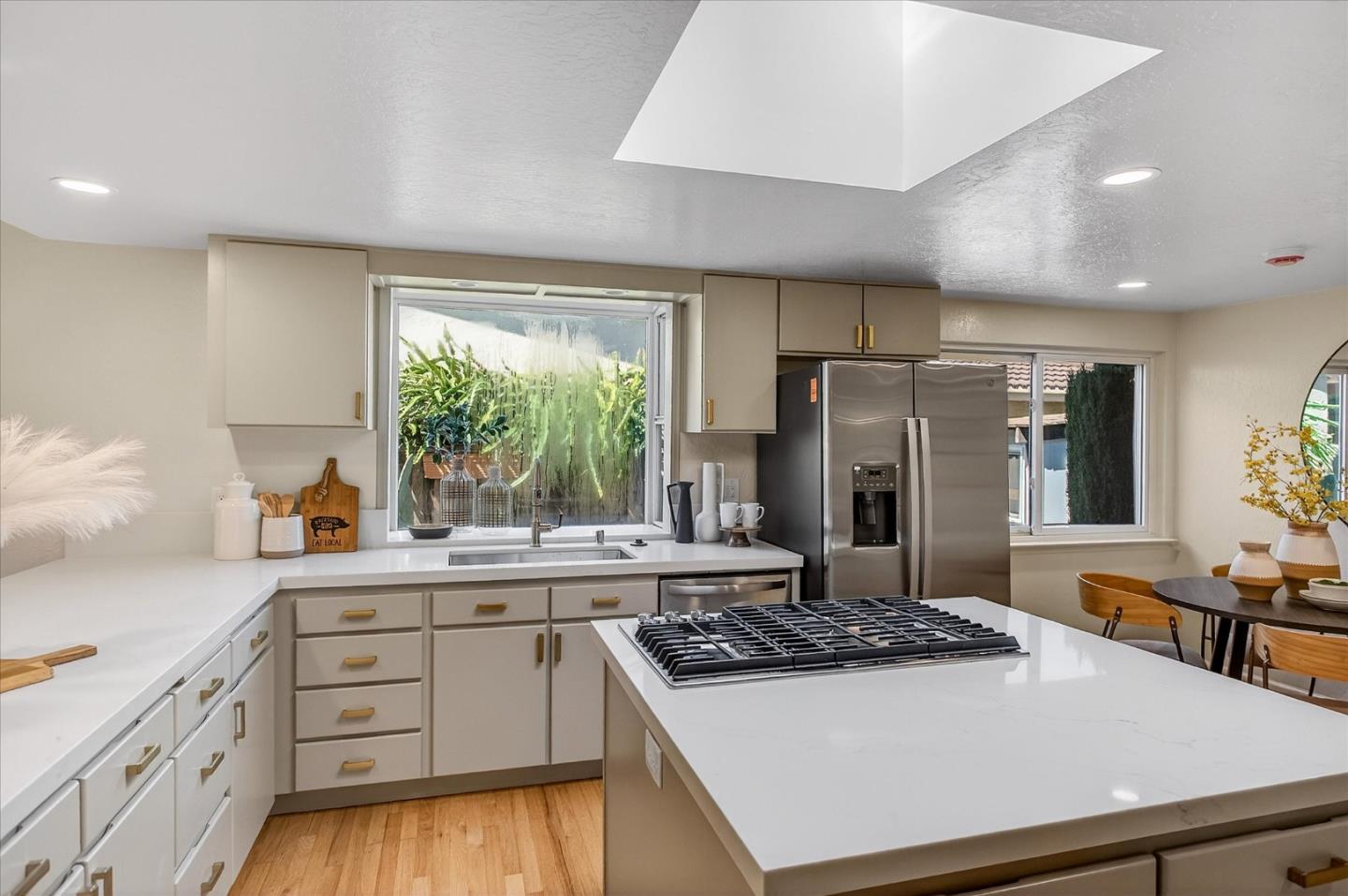 2758 Glorietta Circle