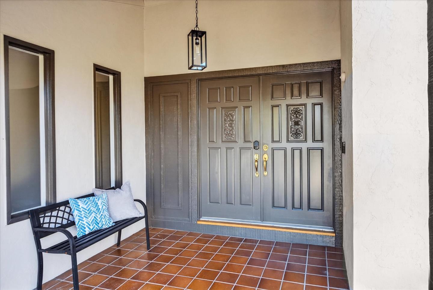 2758 Glorietta Circle