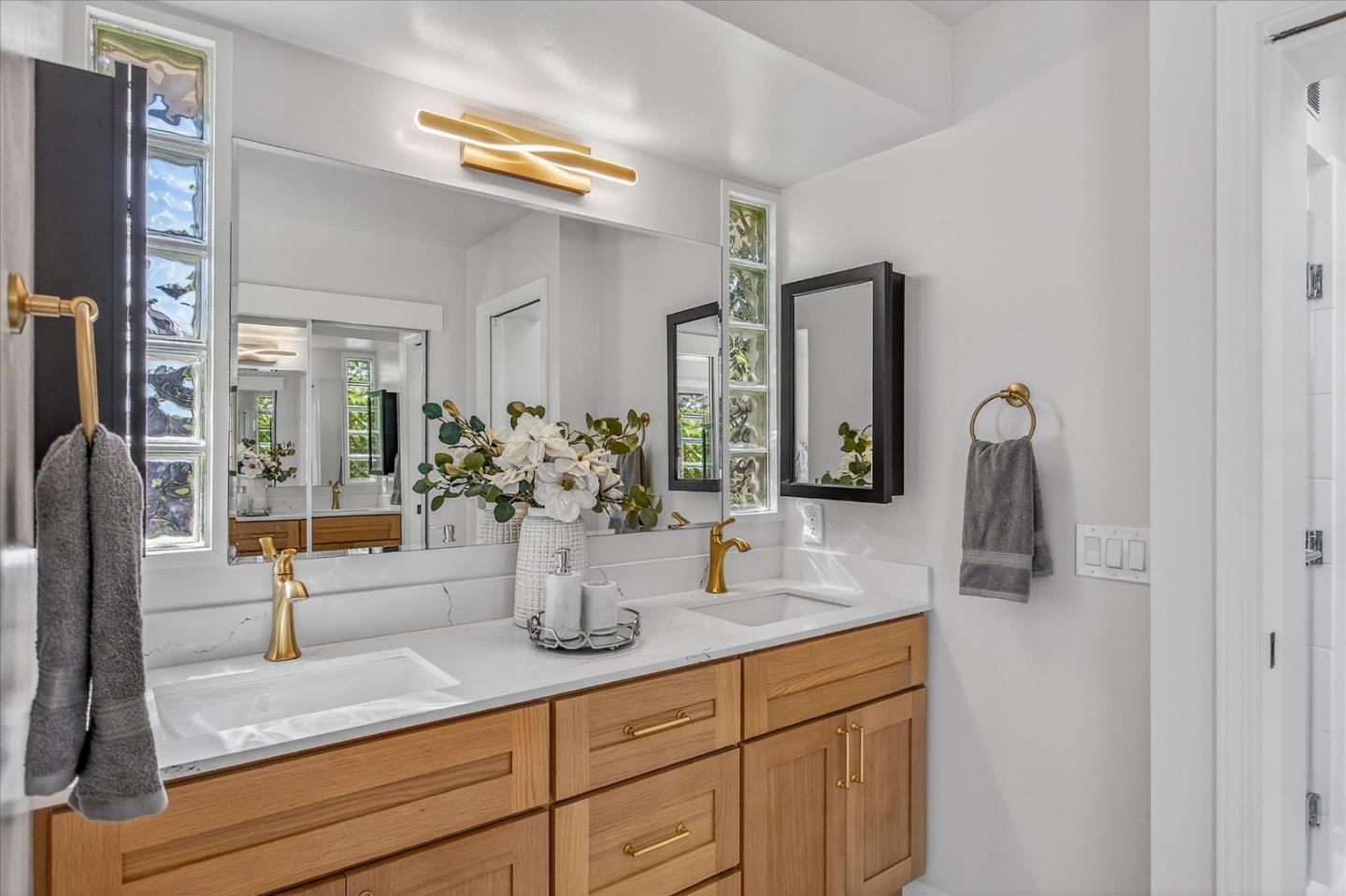 2758 Glorietta Circle