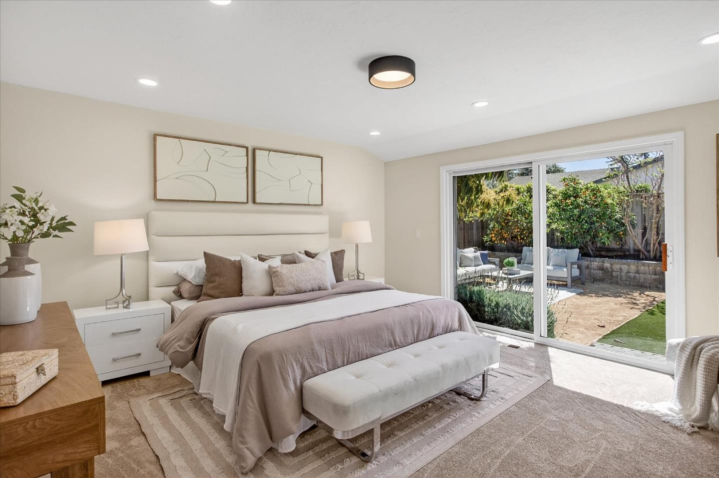 2758 Glorietta Circle