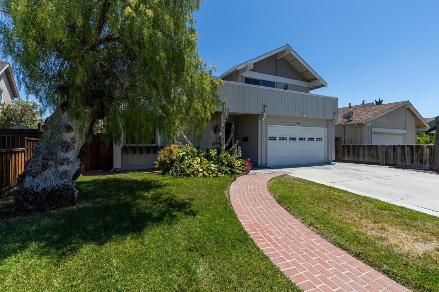 282 Bluefield DR