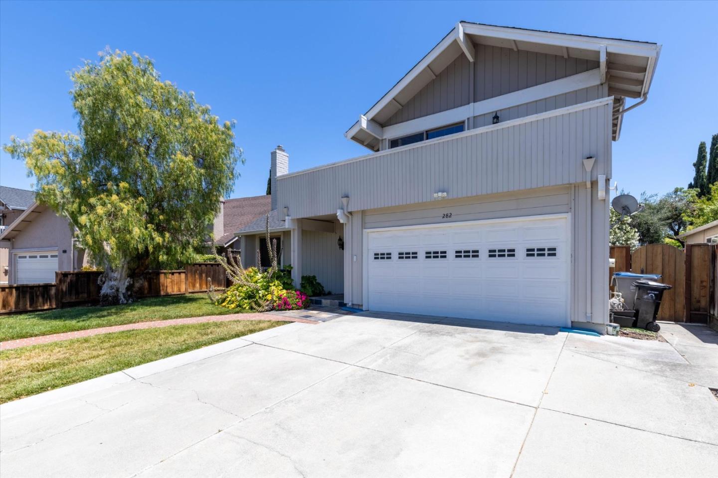 282 Bluefield DR