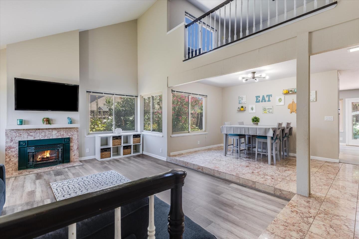 282 Bluefield DR