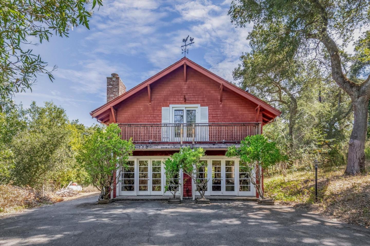 15895 Ravine RD