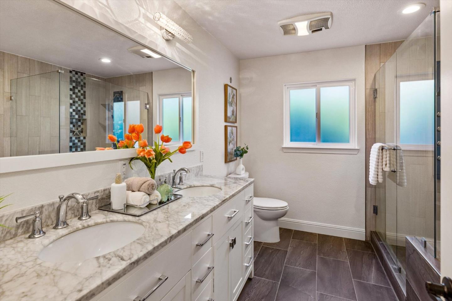 1162 Denver DR