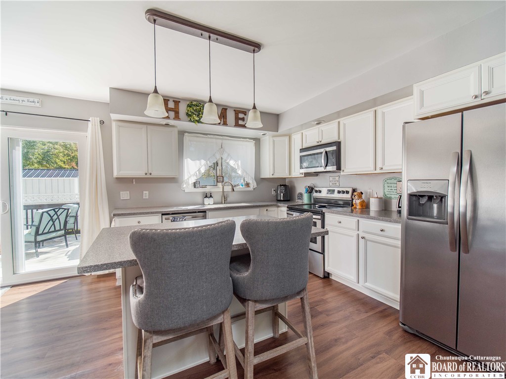 3944 South Nesmith Avenue