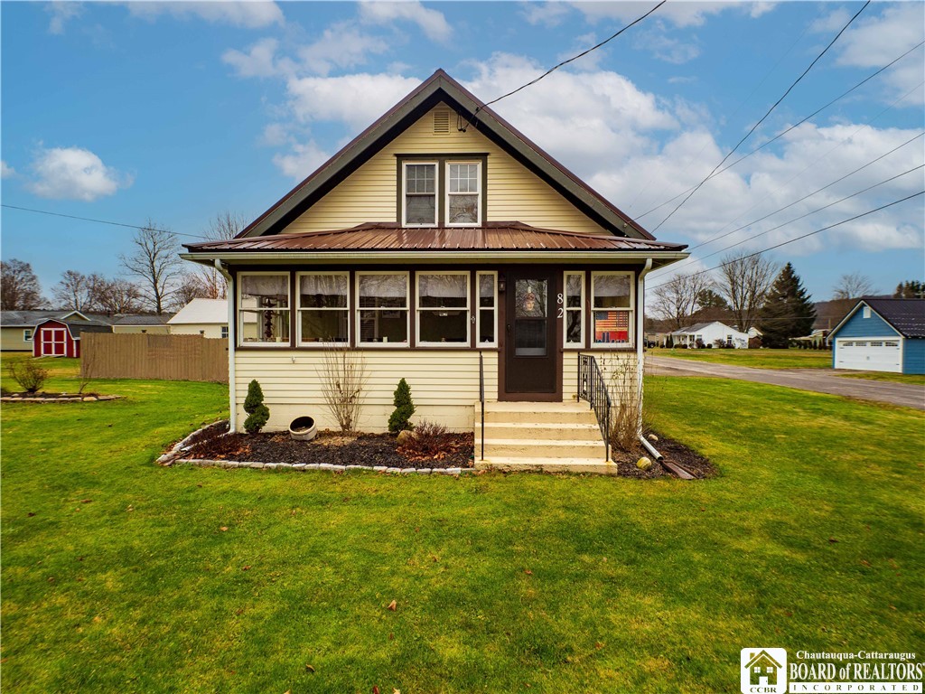 82 Ivory Street