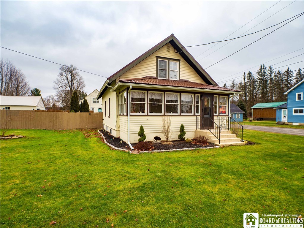 82 Ivory Street