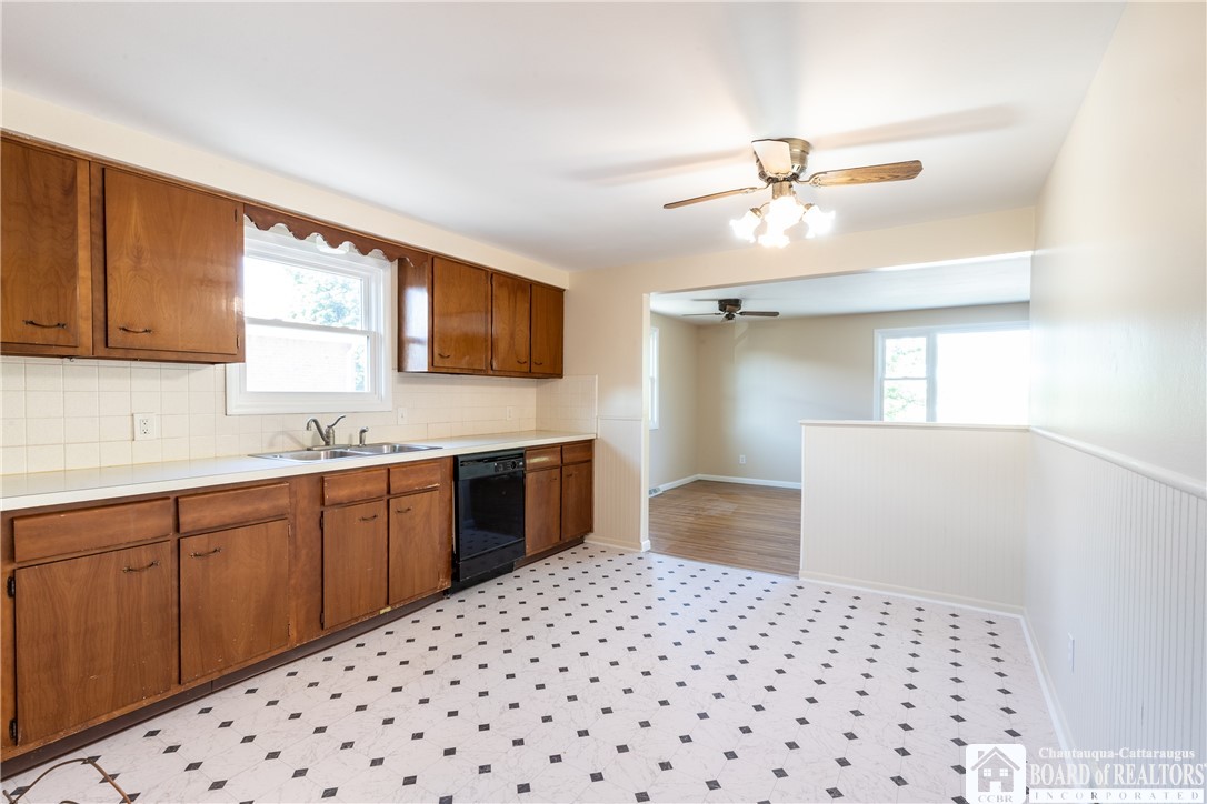 187 Sprucewood Drive 2