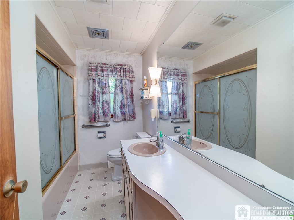 4085 Dutch Hollow Road