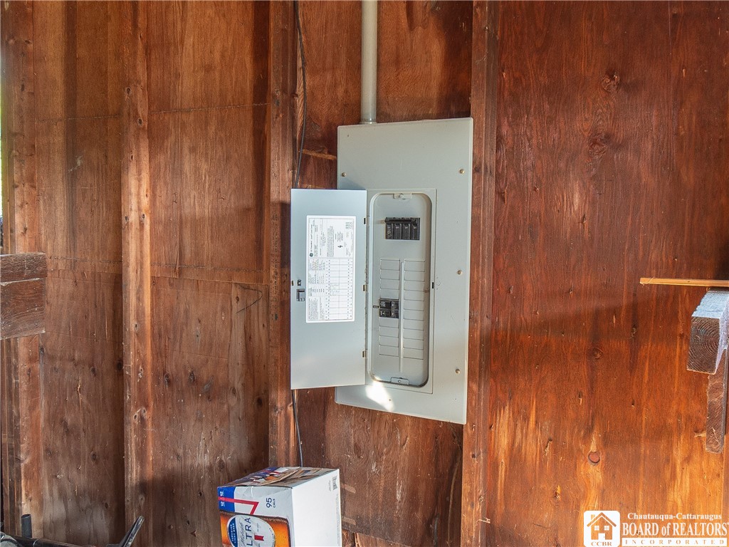 4085 Dutch Hollow Road