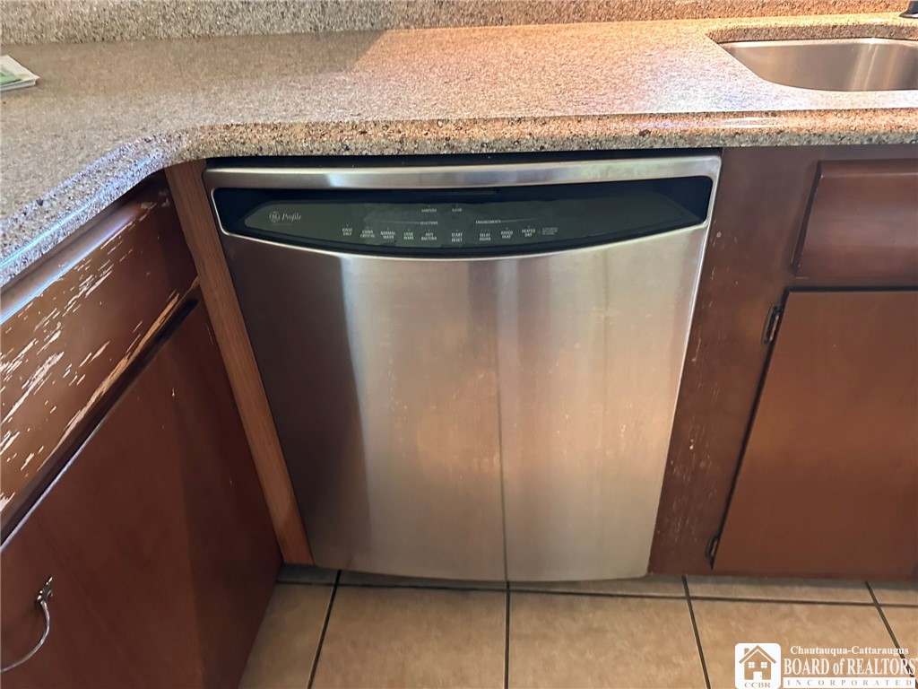 4085 Dutch Hollow Road