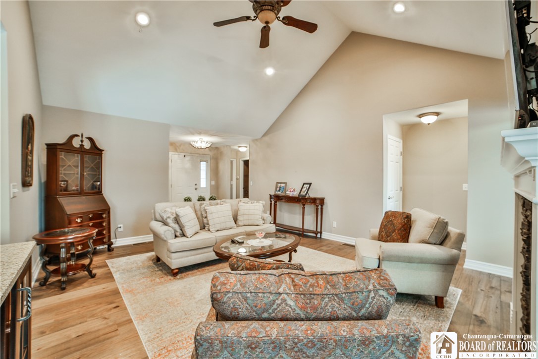 102 Country Club Court