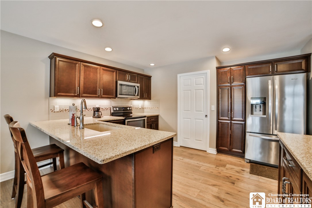 102 Country Club Court