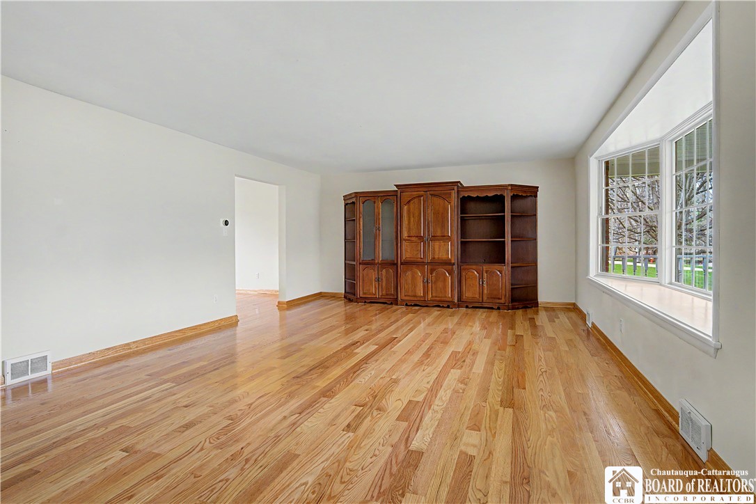32 University Park
