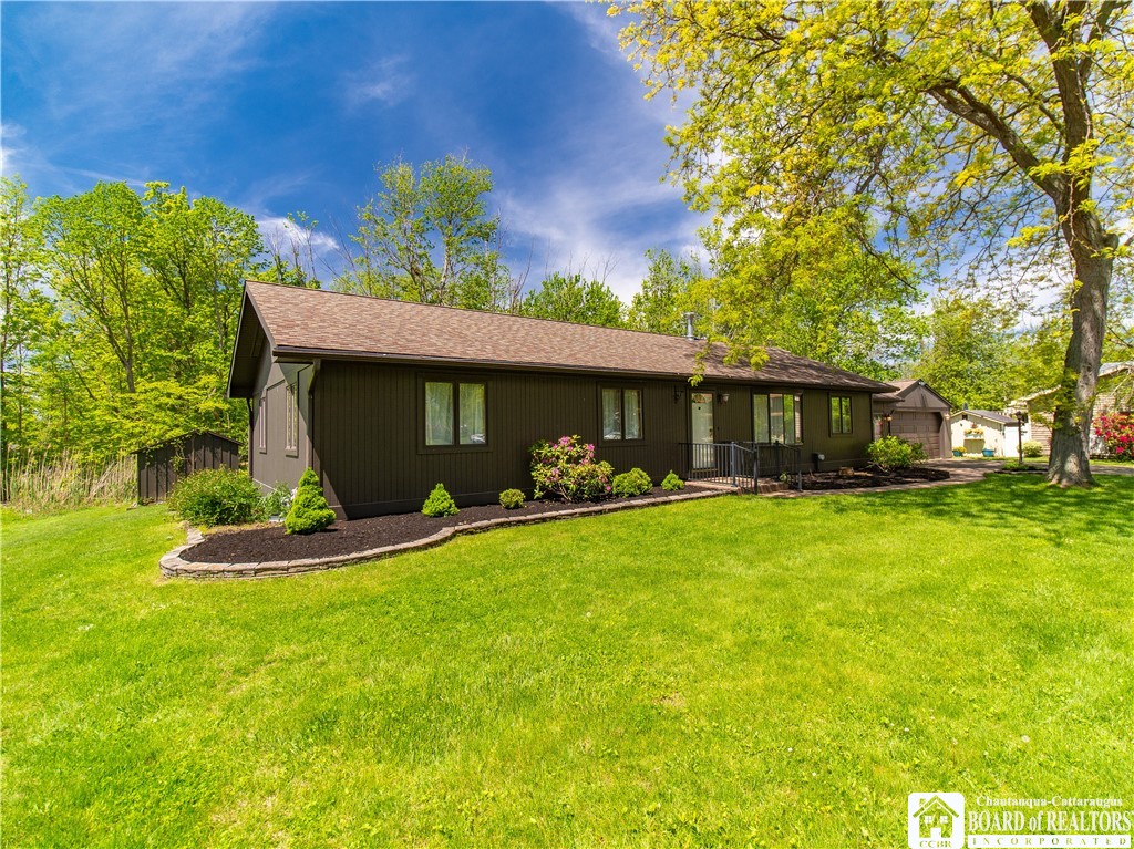 9 Gratiot Court