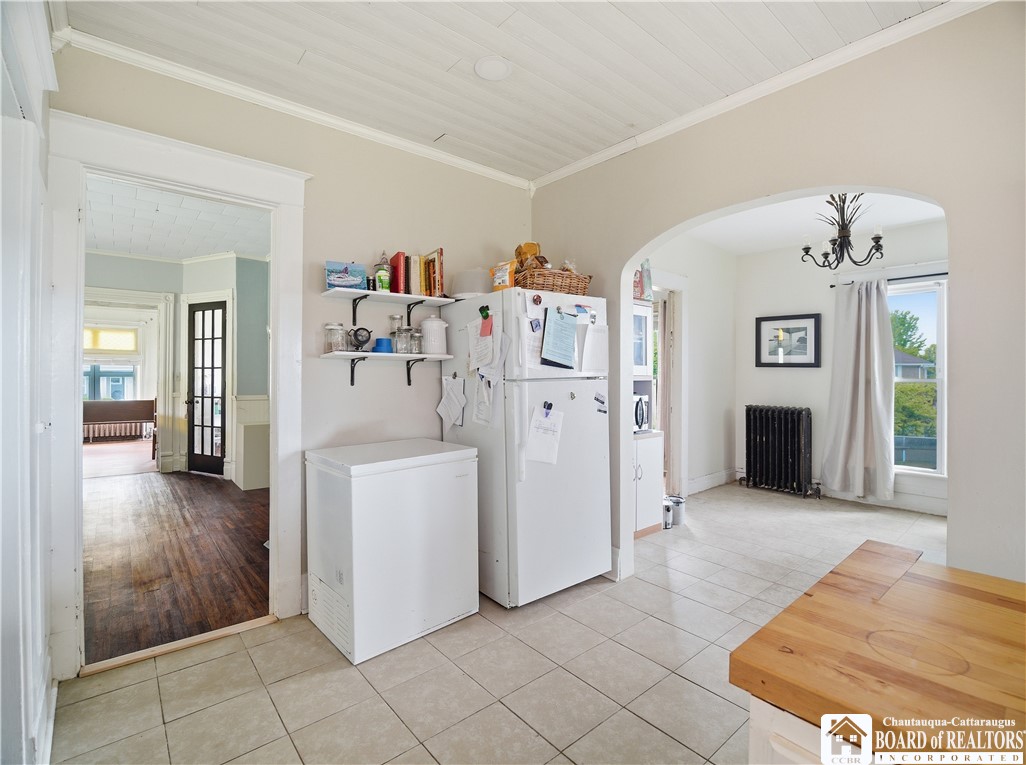 3818 Lakeview Road