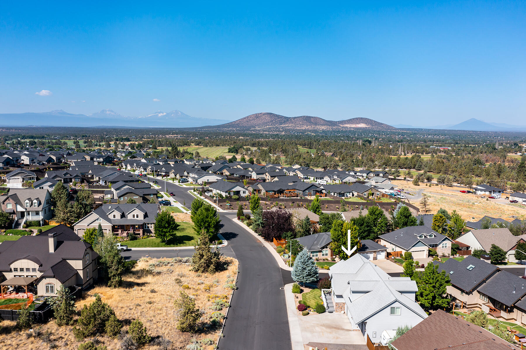 4167 SW Majestic Avenue