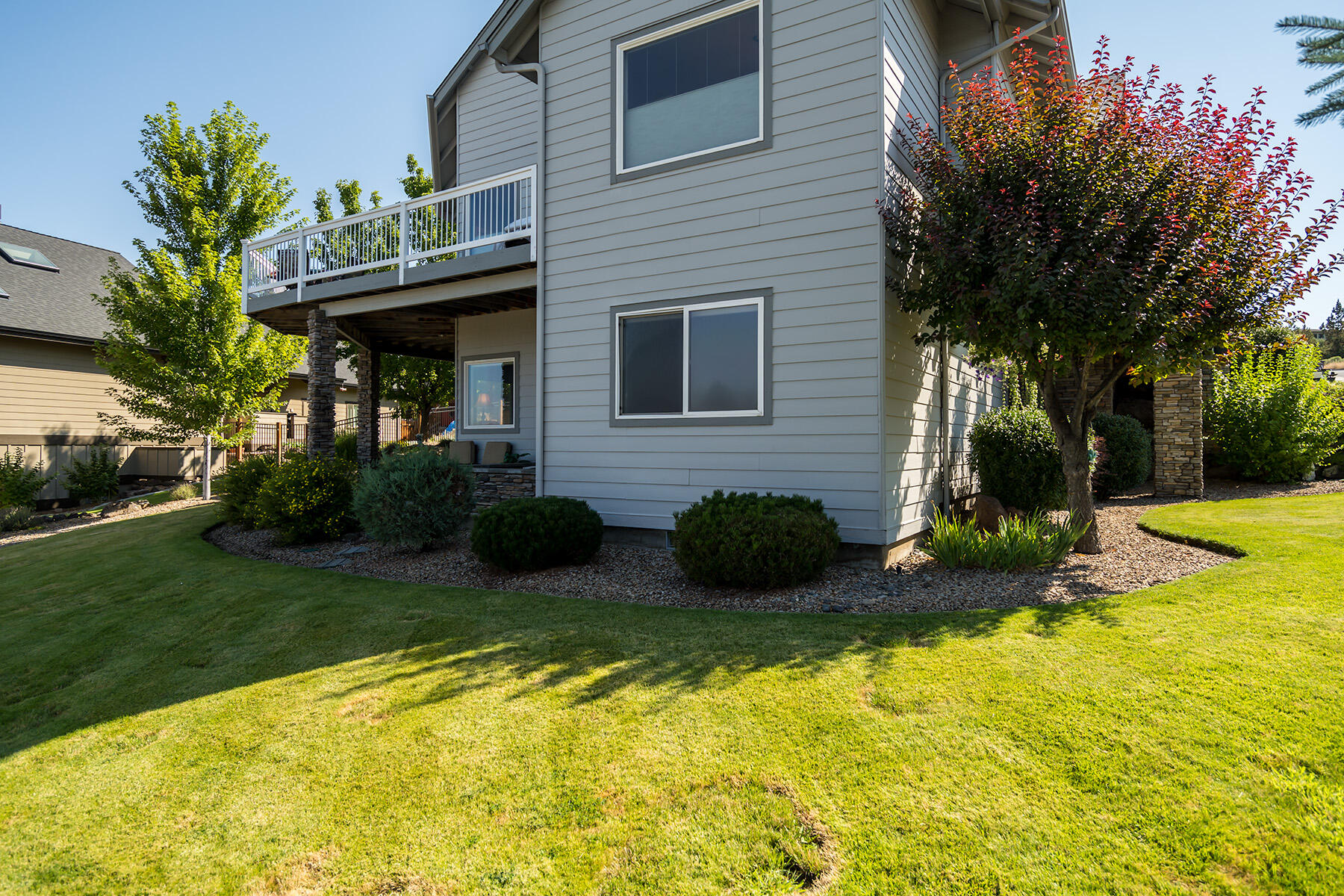 4167 SW Majestic Avenue