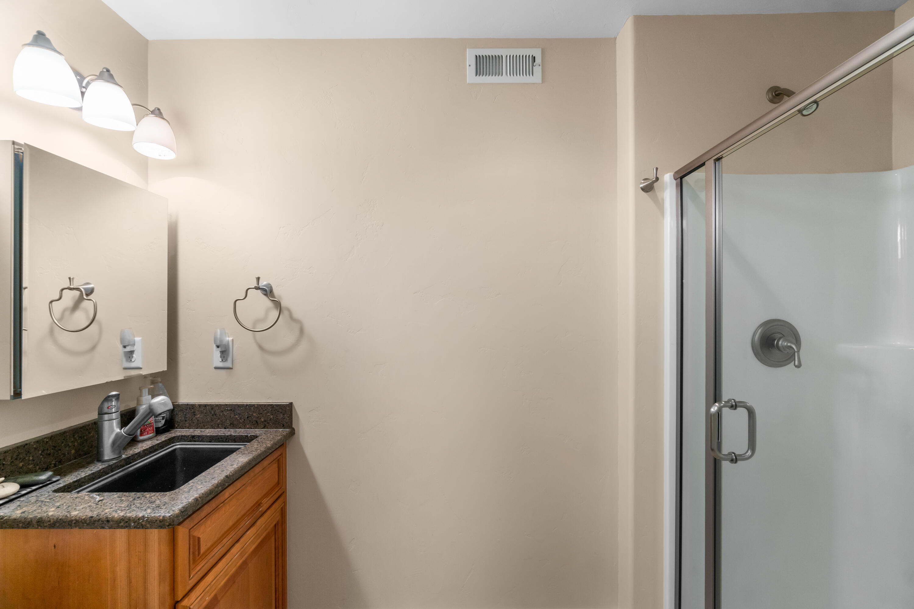 2551 NW Brickyard Street