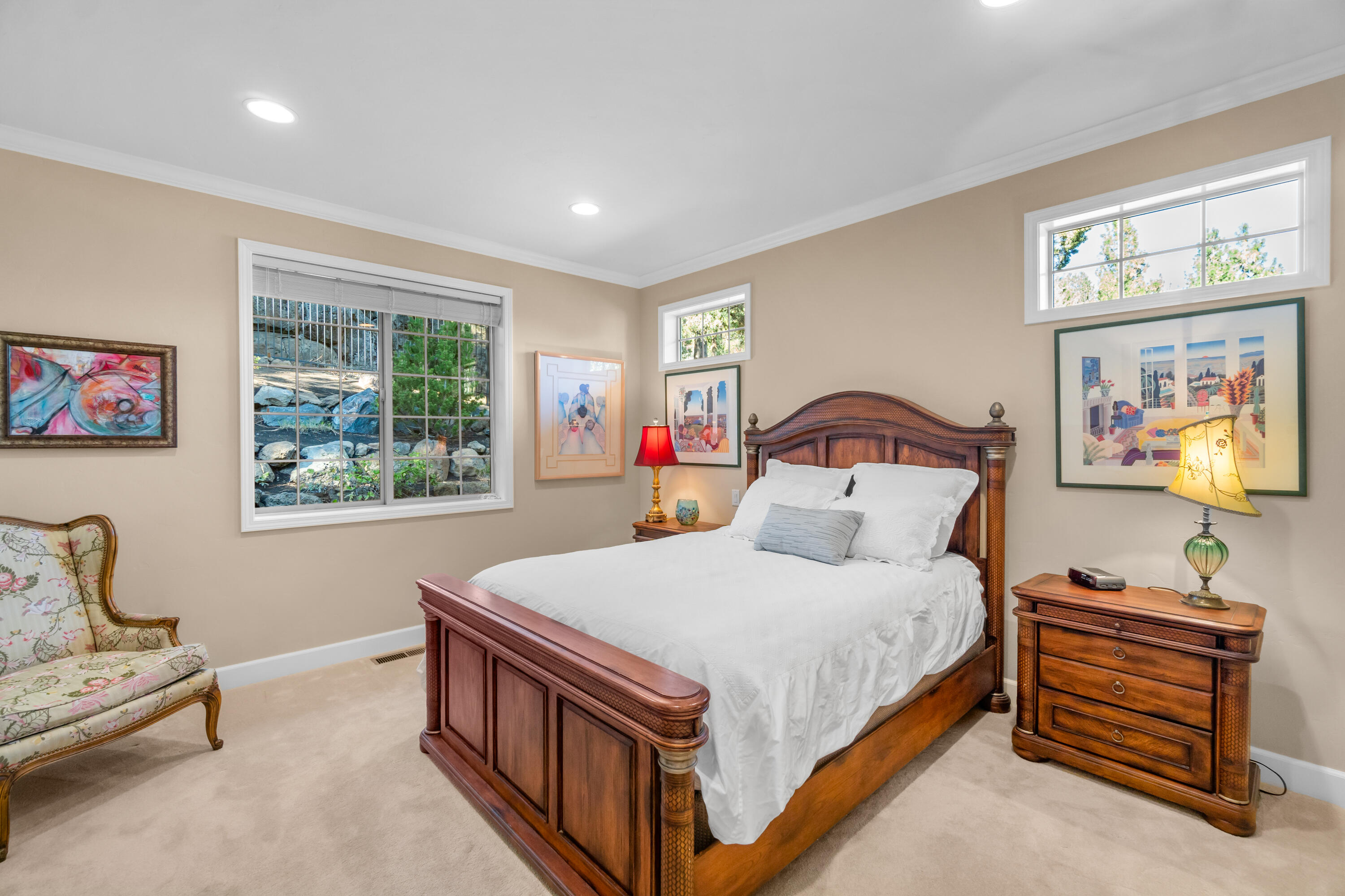 2551 NW Brickyard Street