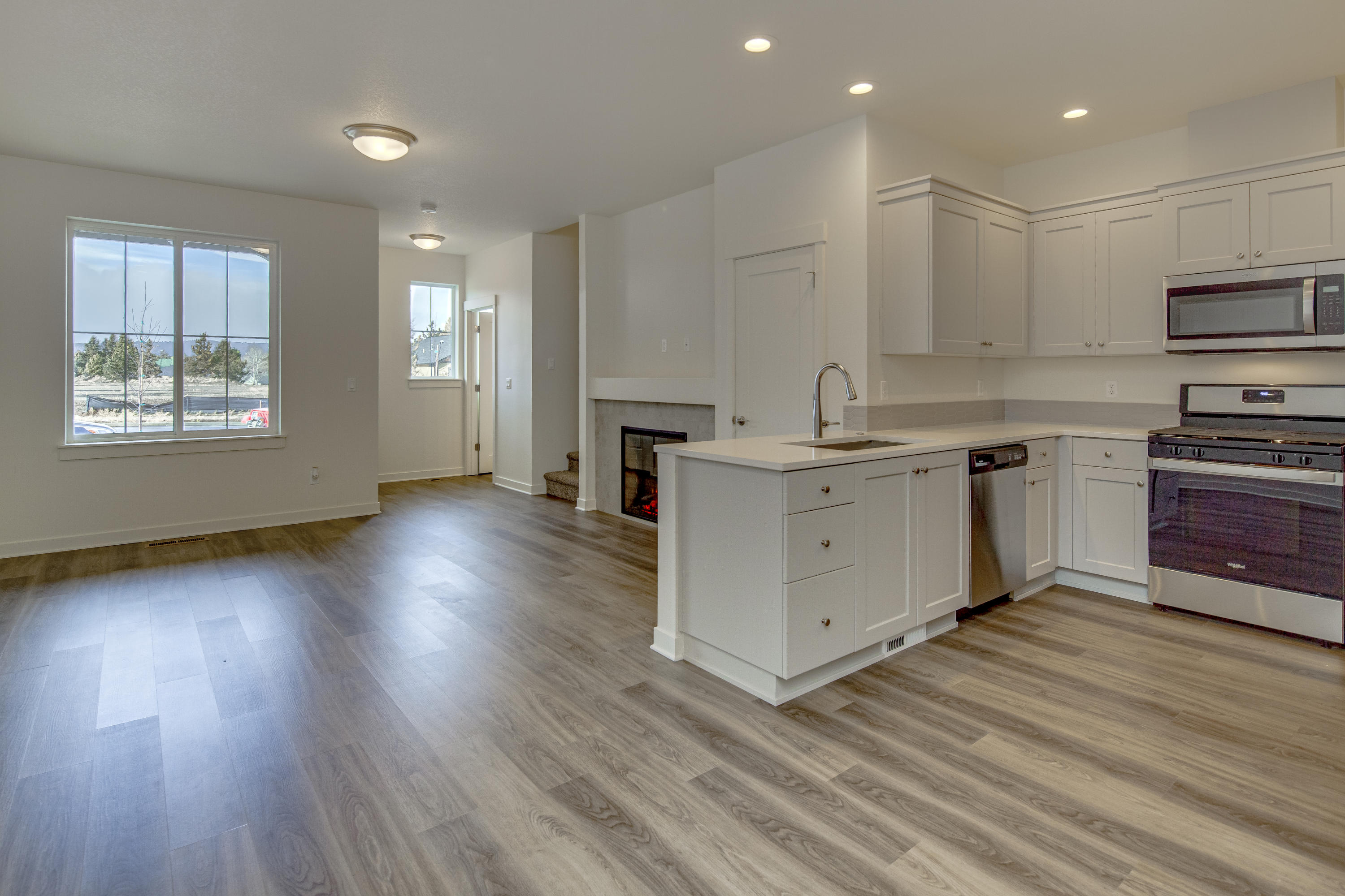 3027 NE Red Jasper Place