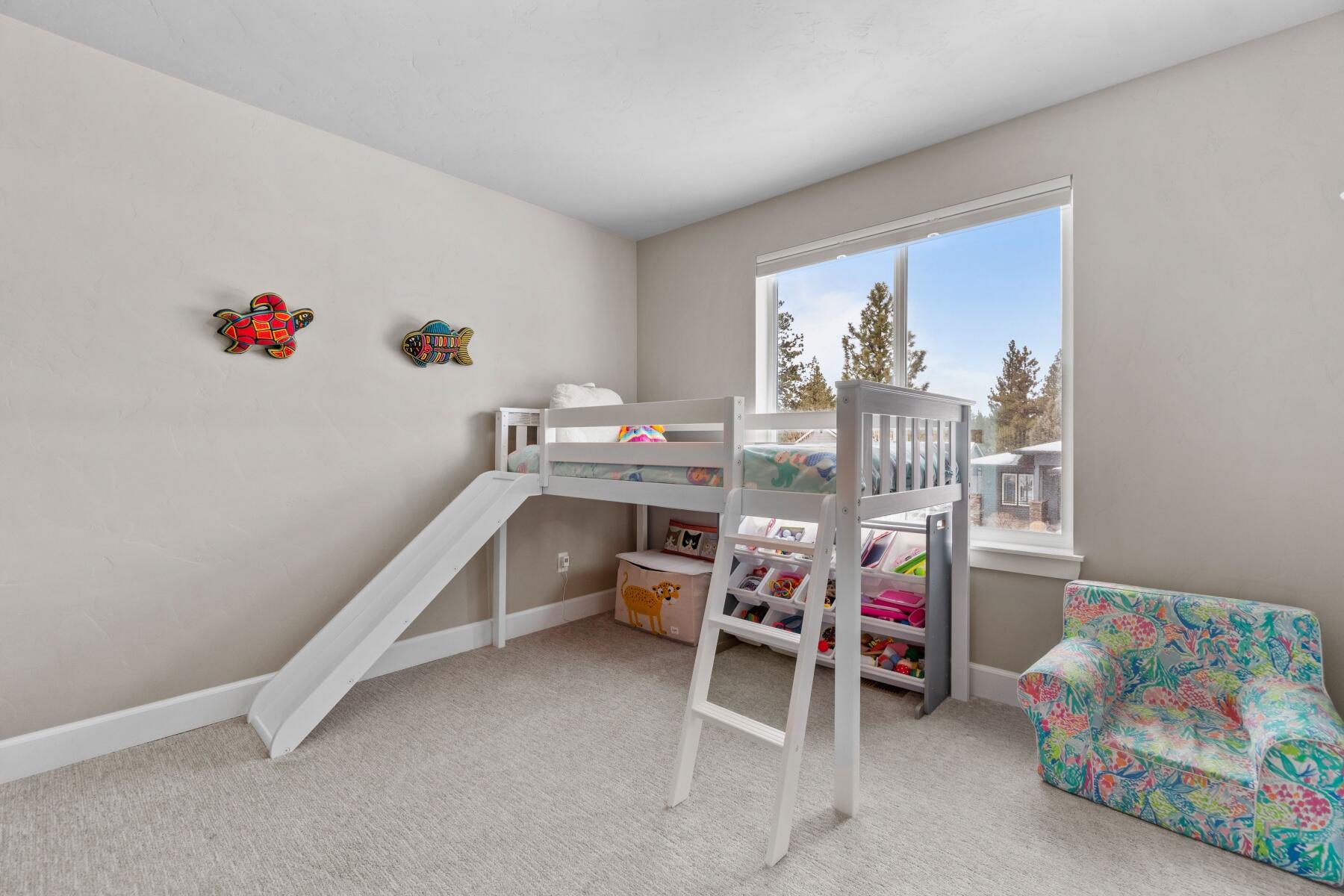 2929 NW Chardonnay Lane