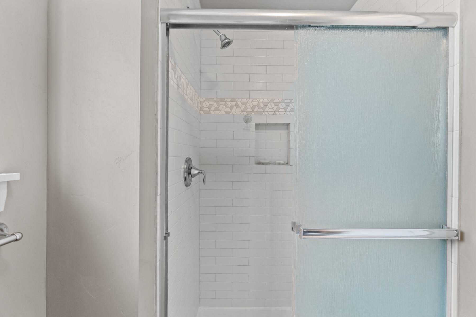 2929 NW Chardonnay Lane