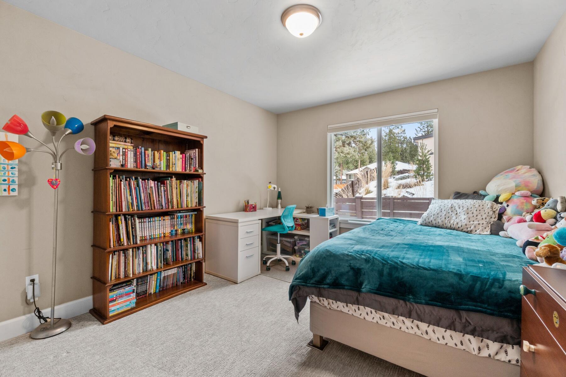 2929 NW Chardonnay Lane