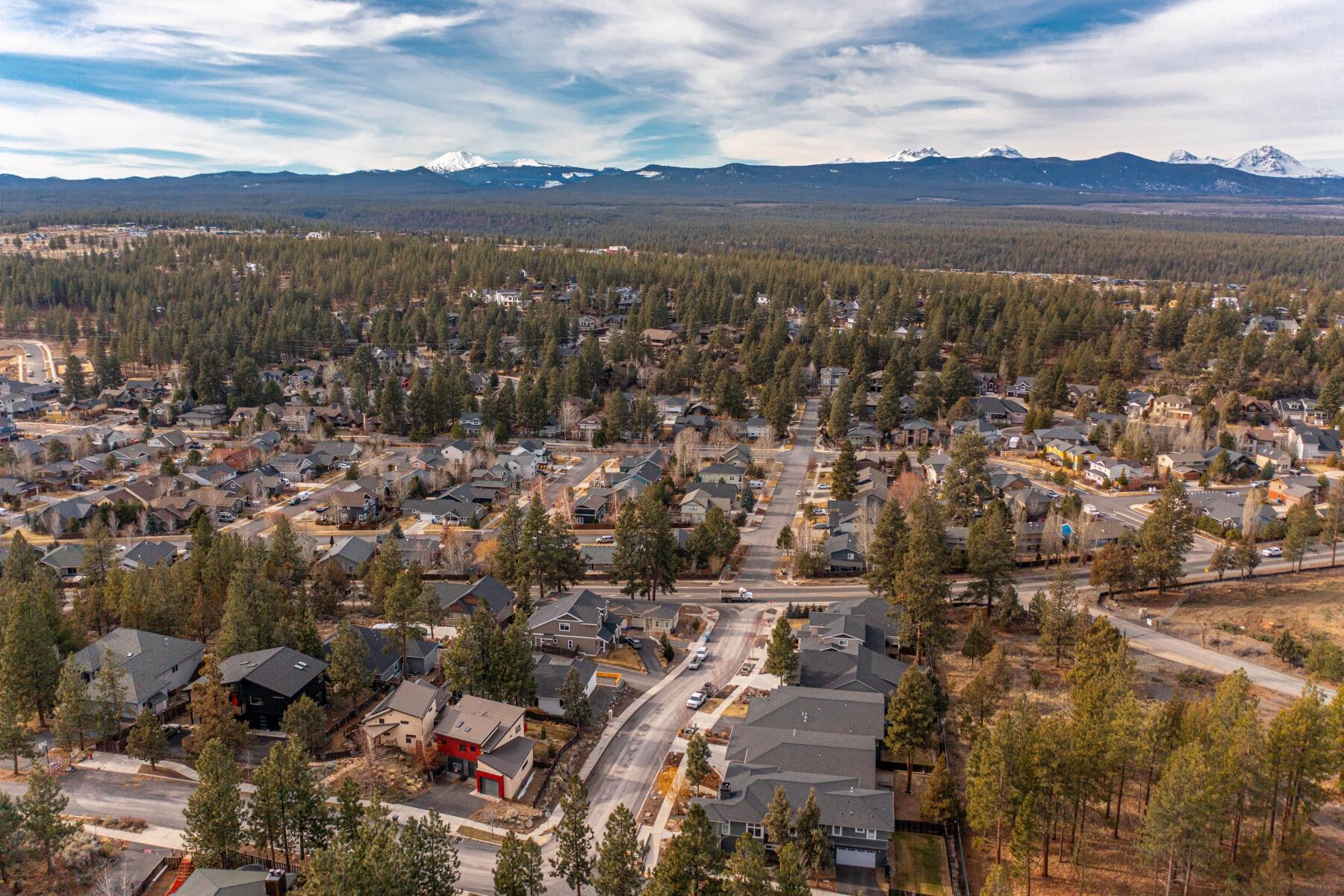 2929 NW Chardonnay Lane